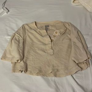 URBAN OUTFITTERS SMALL BDG CROPPED TEE